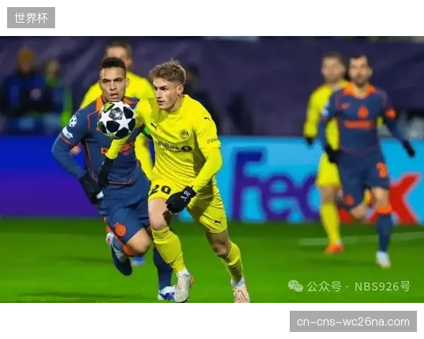 面对顶级强队，马丁内斯可能变阵3-4-2-1，以增强防守并解放边翼卫。